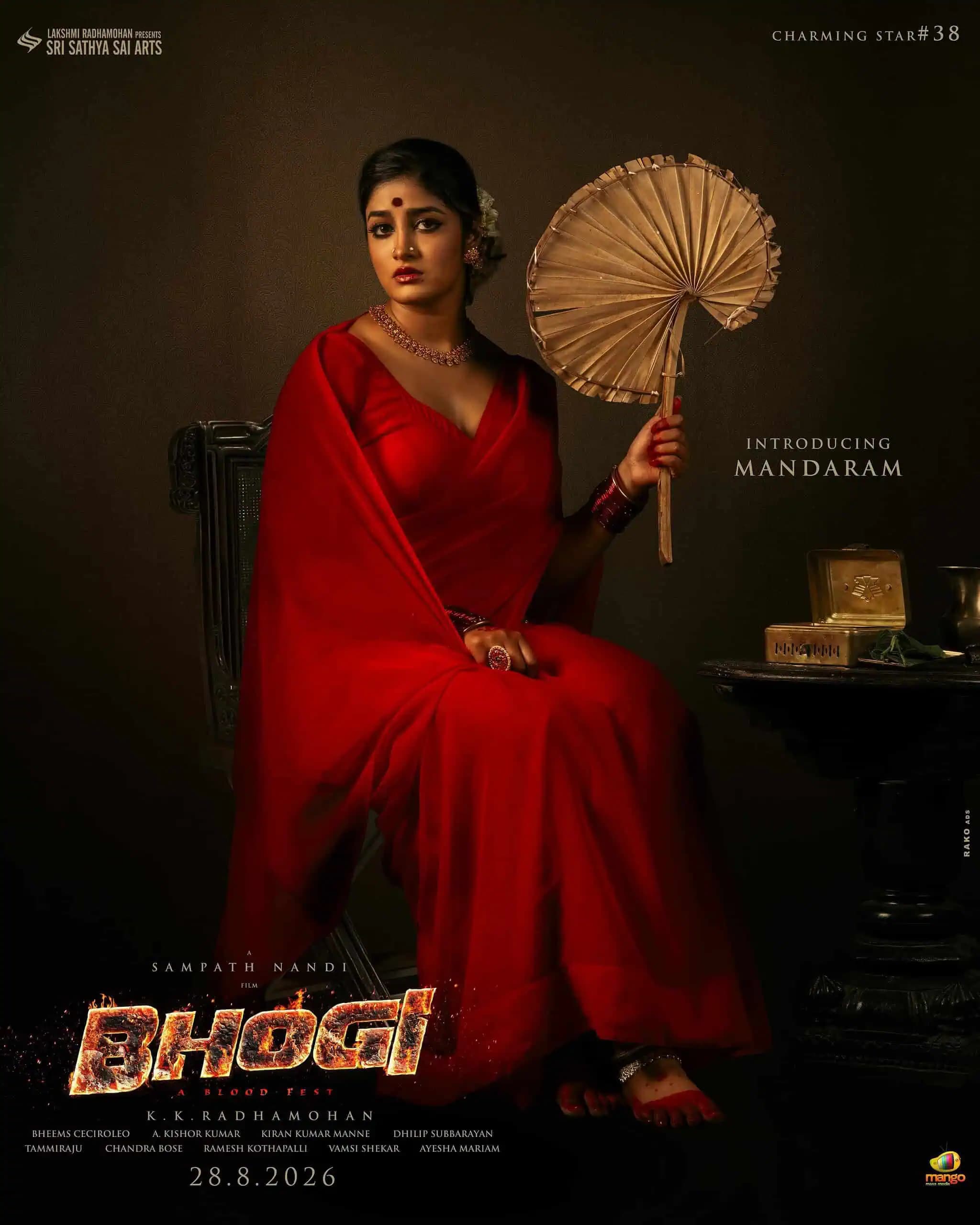Dimple Hayathi's Fiery Mandaram Avatar Sets Bhogi Ablaze