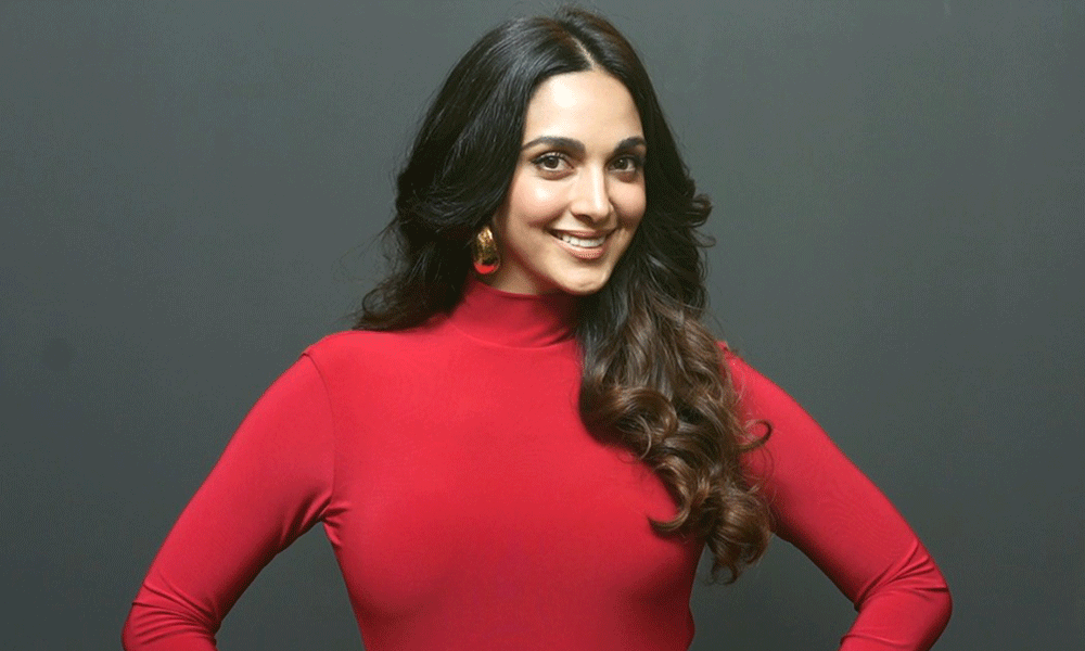 Kiara Advani Shuts Down Bold Scene Controversy Around Yash's 'Toxic' with One Word