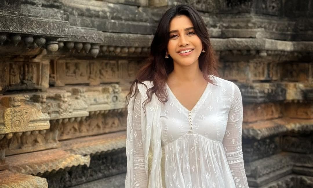 Nabha Natesh Returns to Roots: Spiritual Break in Sringeri After 'Darling' Success