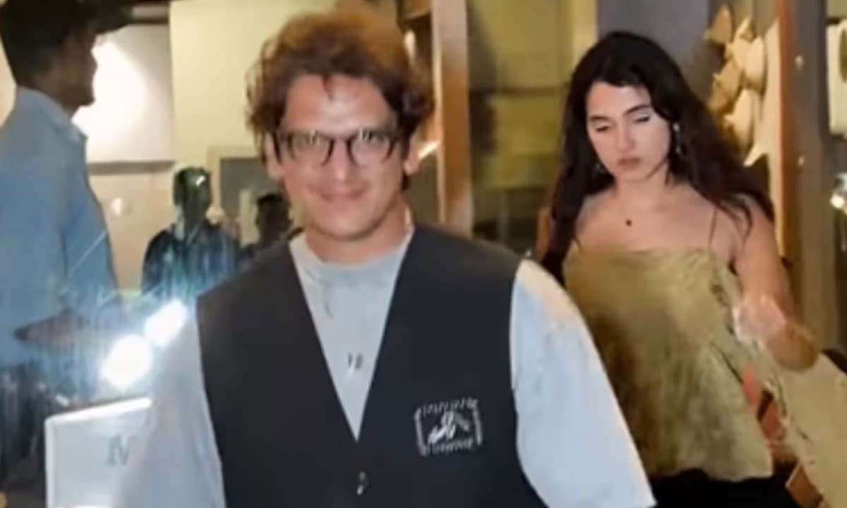 Vijay Varma Spotted with Aaliya Qureshi Post Tamannaah Split