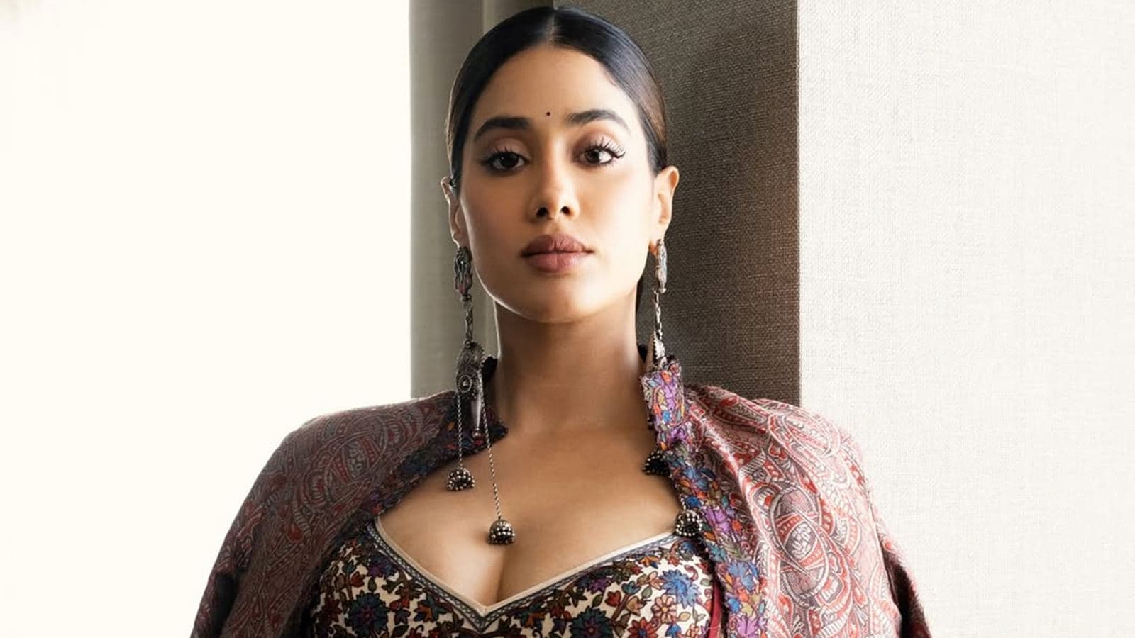 Janhvi Kapoor Opens Up About Overcoming Alcohol Addiction: 'My Life's Biggest Villain'